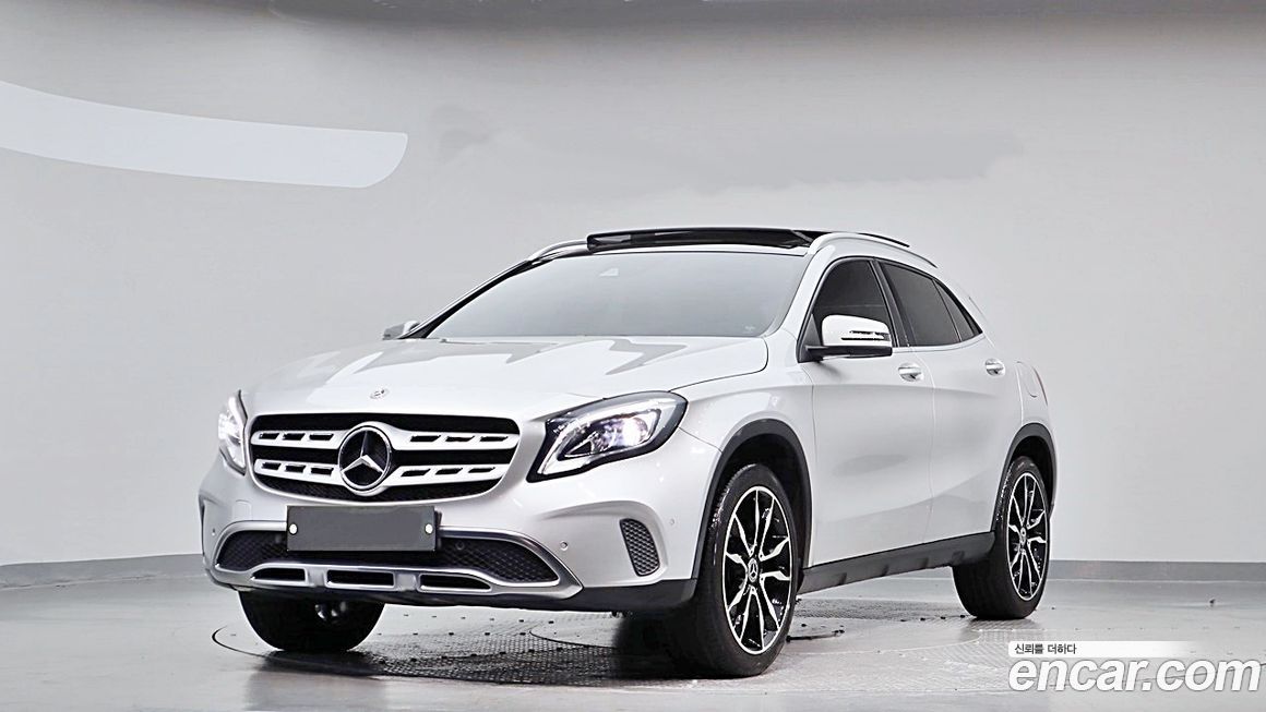 Mercedes-Benz GLA-Class 2018