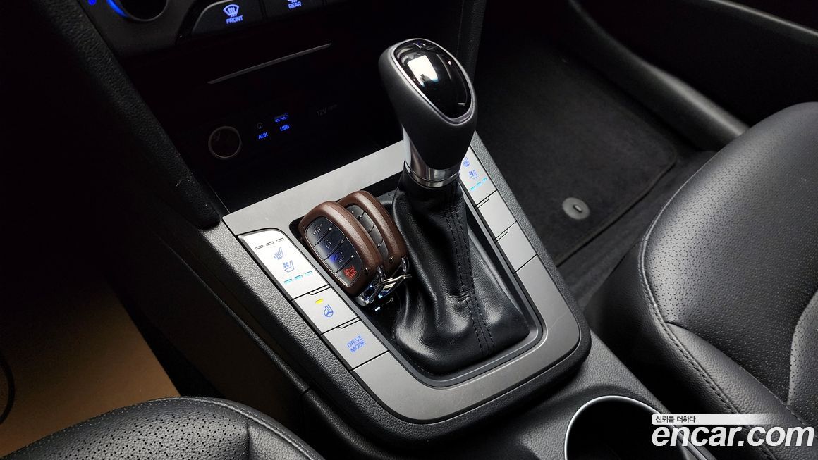 Hyundai AVANTE 2017