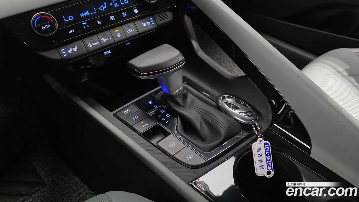 Hyundai AVANTE 2024