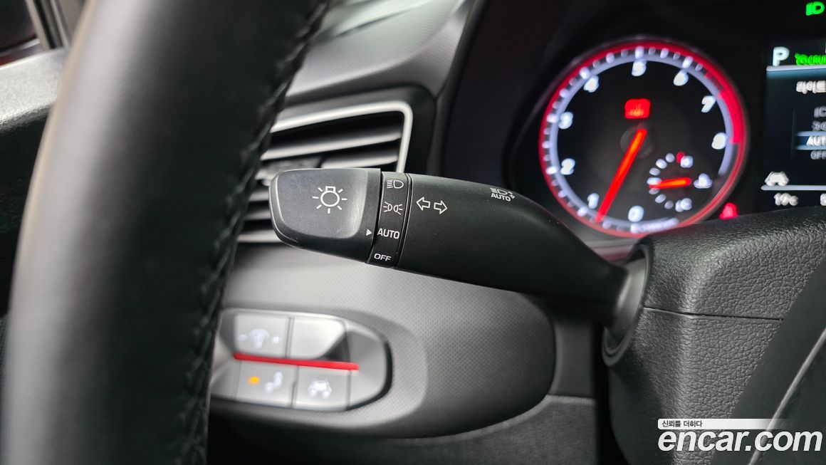 Hyundai Veloster 2019
