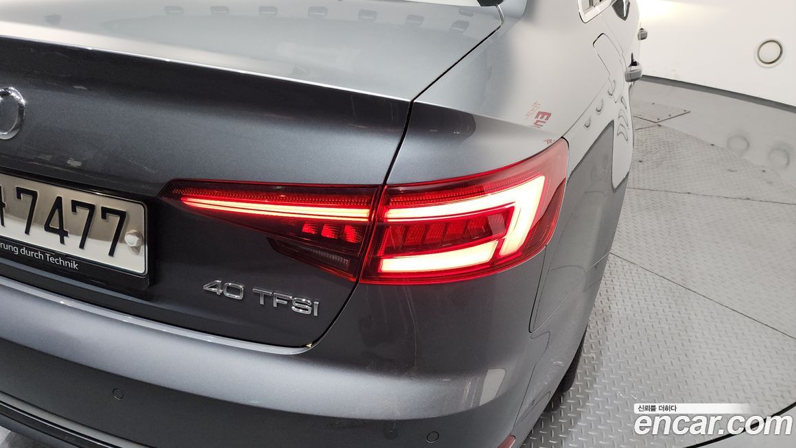 Audi A4 2019