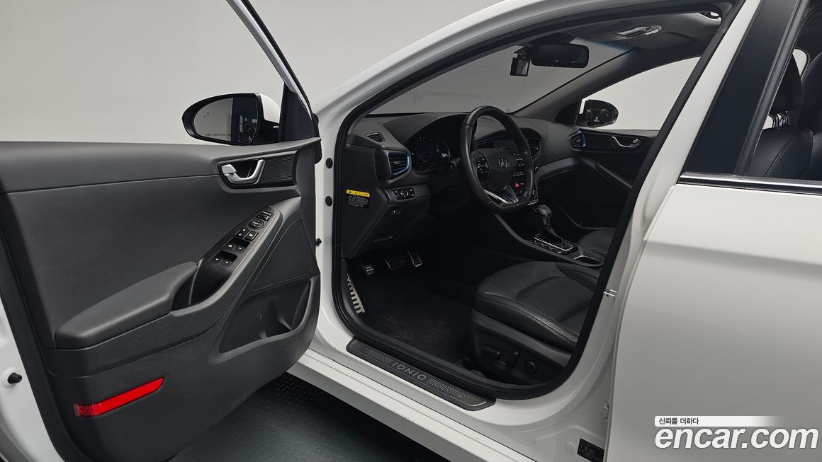 Hyundai Ioniq 2017