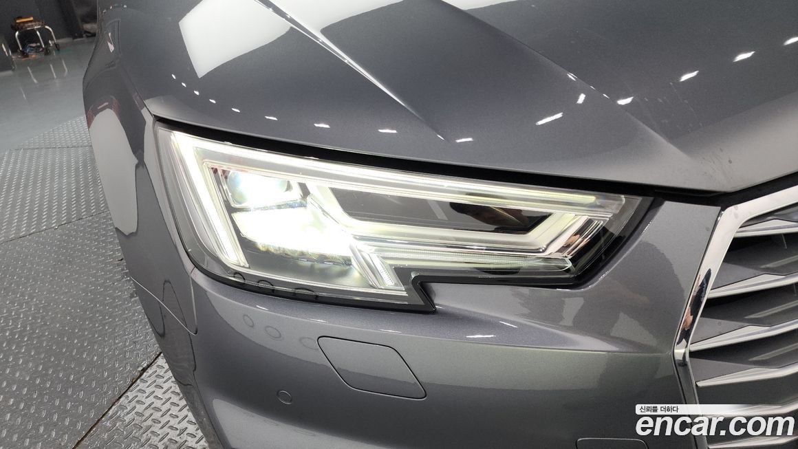 Audi A4 2019