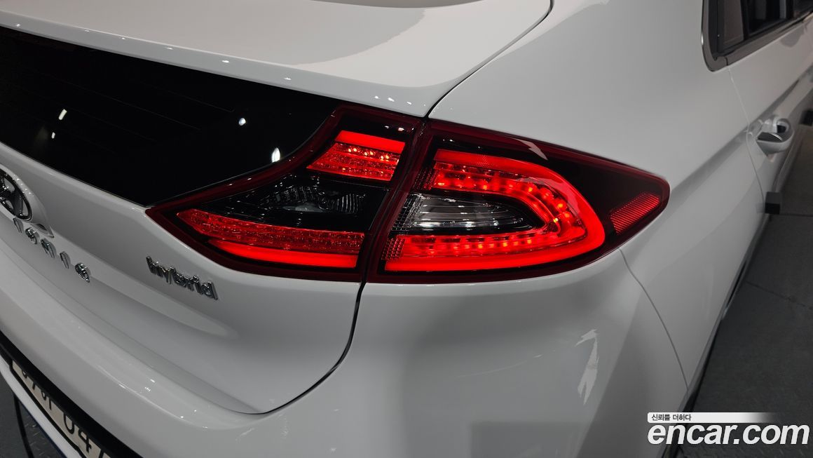 Hyundai Ioniq 2017