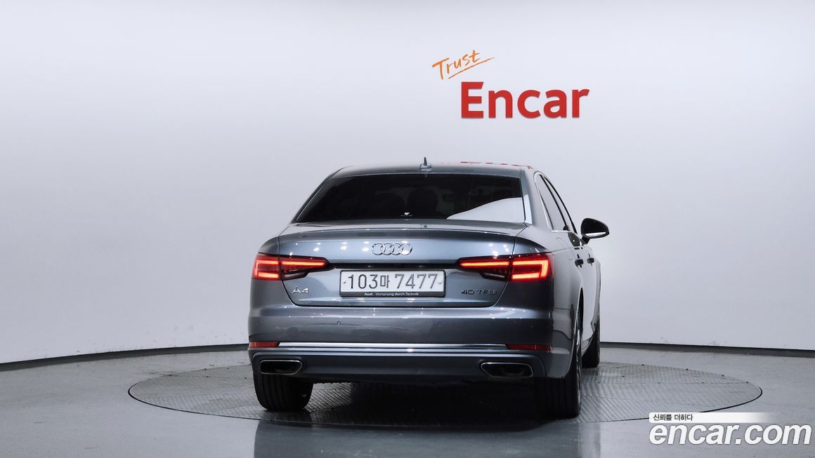 Audi A4 2019