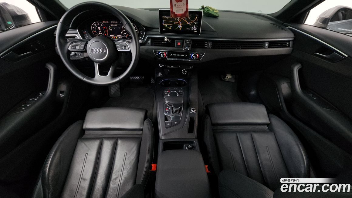 Audi A4 2019