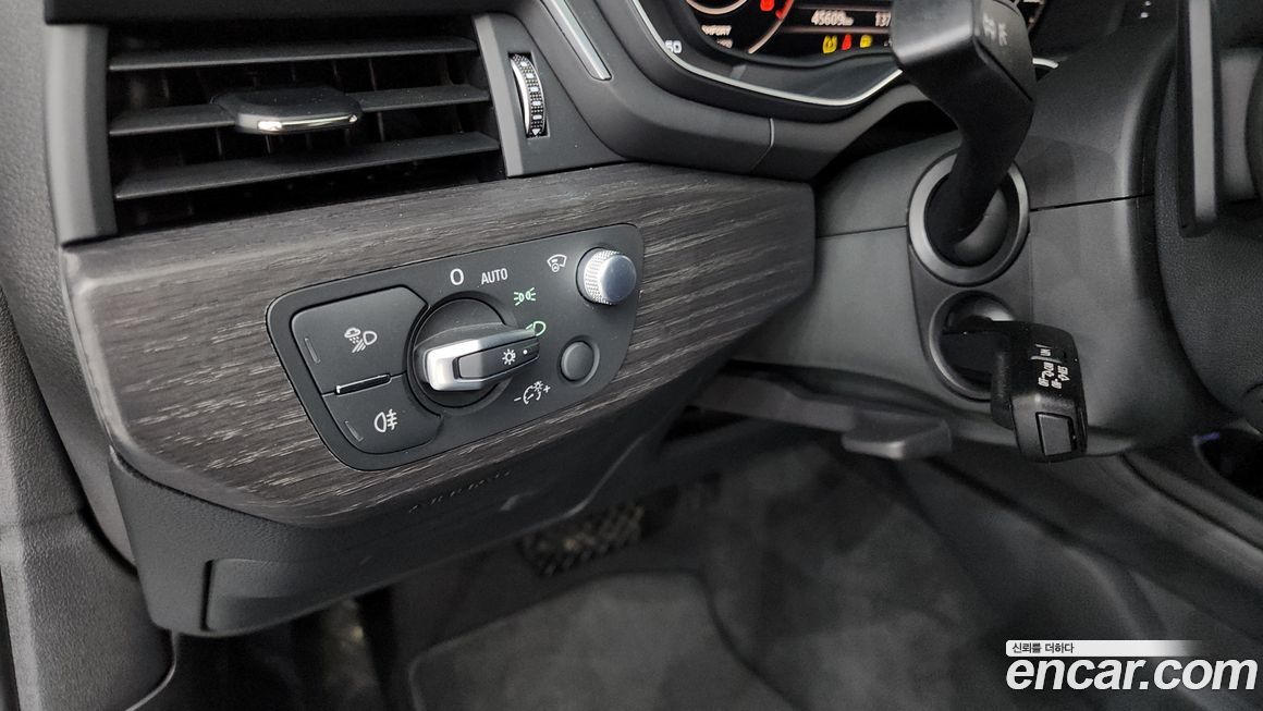 Audi A4 2019