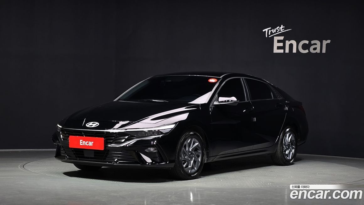 Hyundai AVANTE 2025