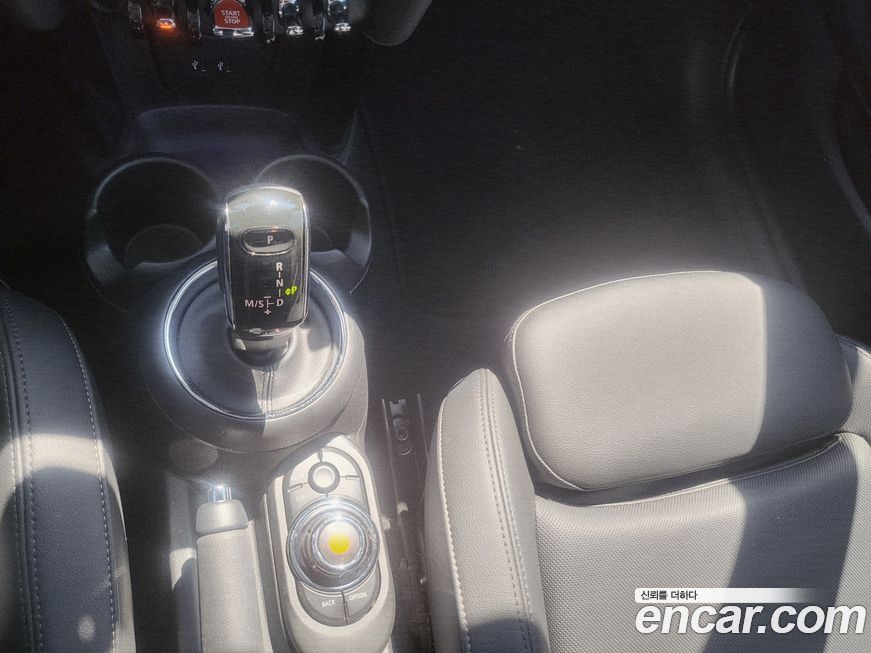 Mini Cooper 2020