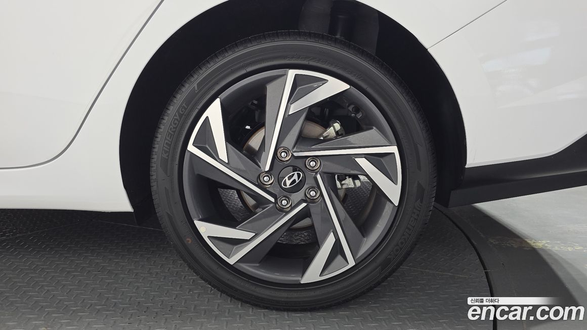 Hyundai AVANTE 2026