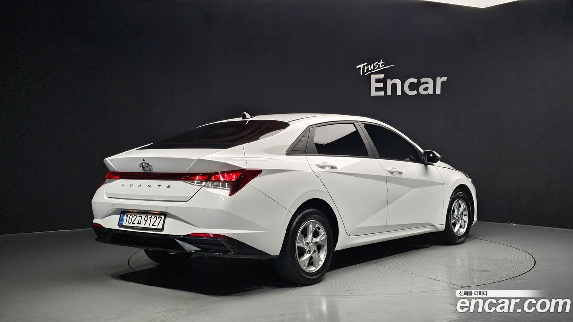 Hyundai AVANTE 2023