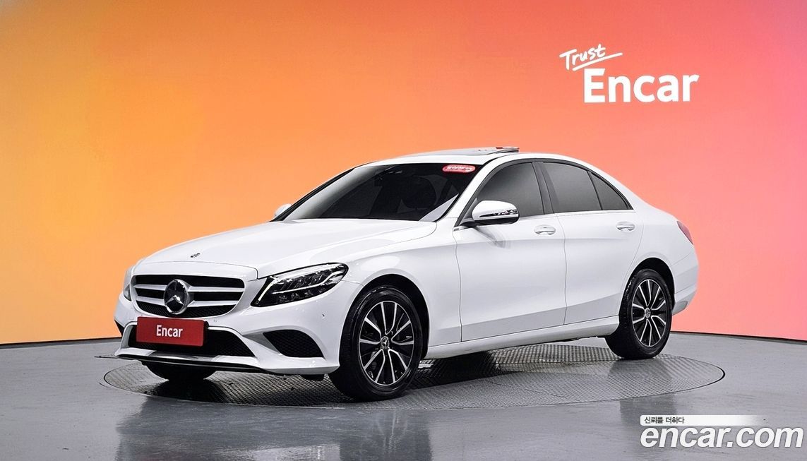 Mercedes-Benz C-Class 2020