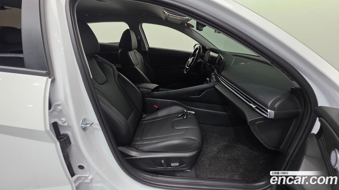 Hyundai AVANTE 2026