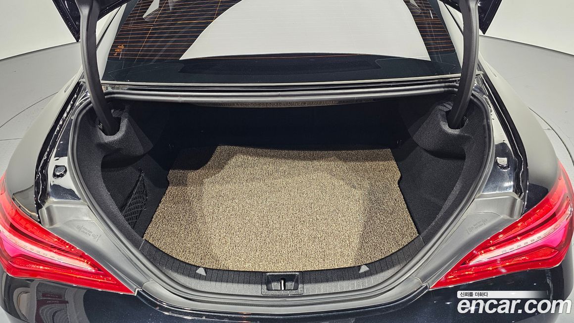 Mercedes-Benz CLA-Class 2018