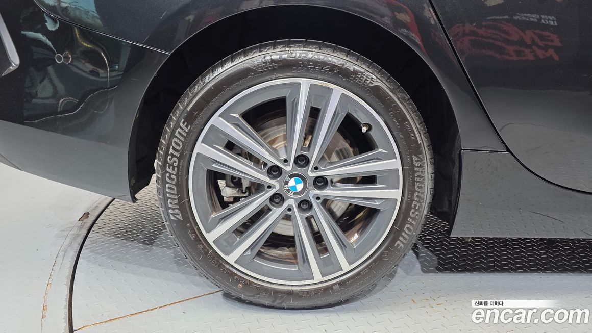 BMW 2-Series 2021