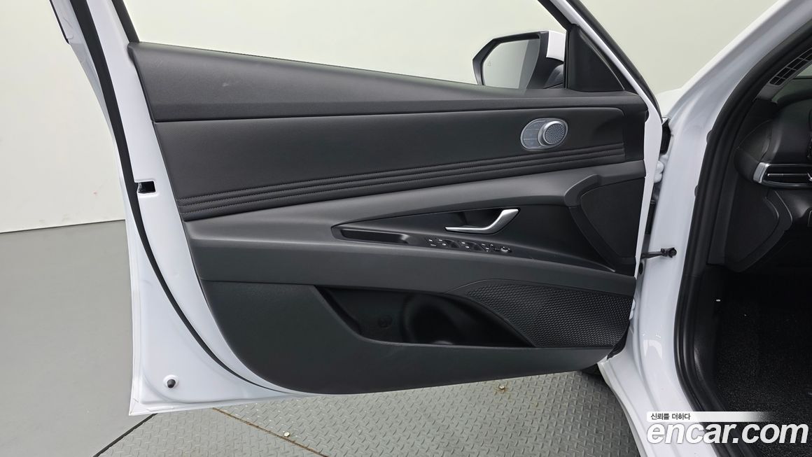 Hyundai AVANTE 2026
