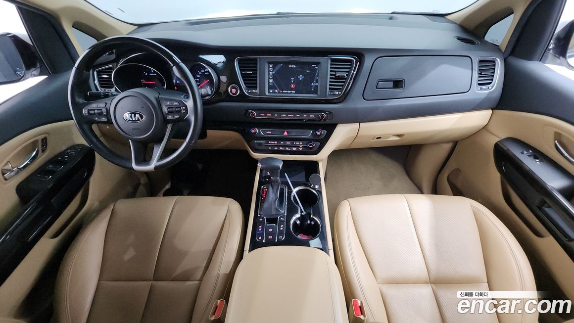 Kia Canival 2019