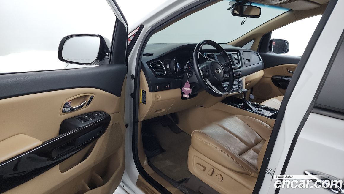Kia Canival 2019