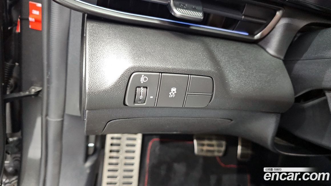 Hyundai AVANTE 2024