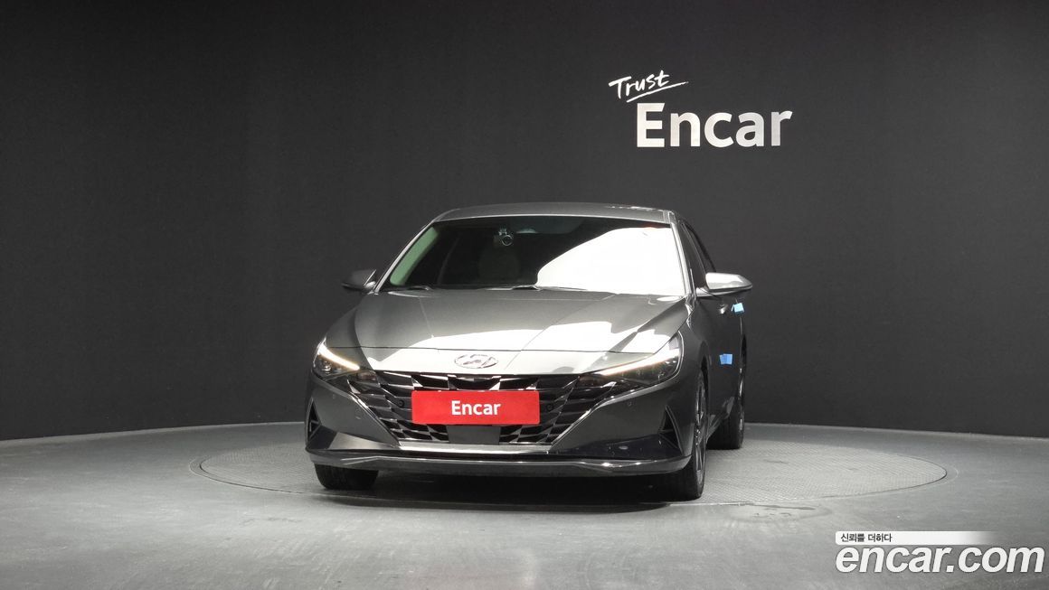 Hyundai AVANTE 2022