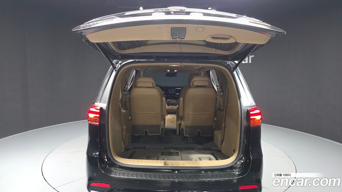 Kia Canival 2019