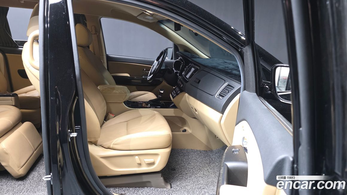 Kia Canival 2019