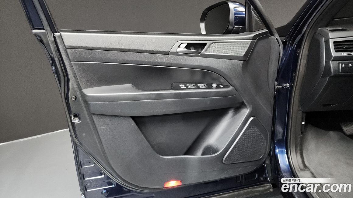 KG_Mobility_Ssangyong Rexton 2022