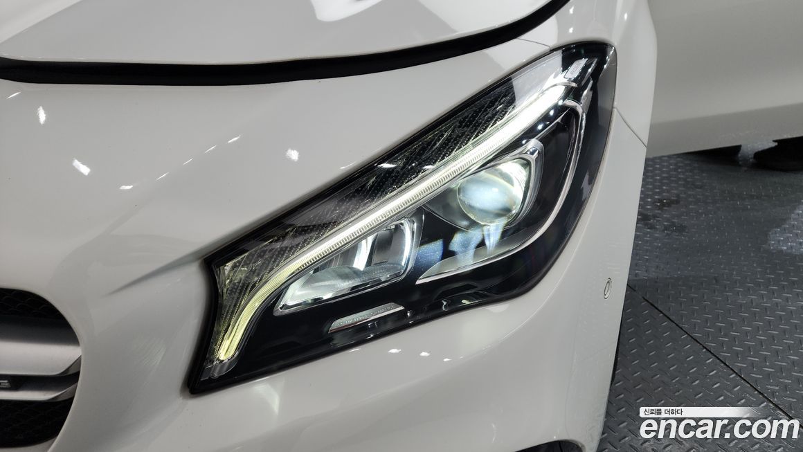 Mercedes-Benz CLA-Class 2018