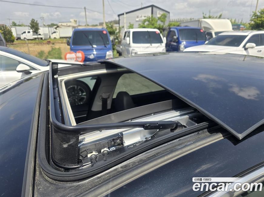 Kia K5 2023