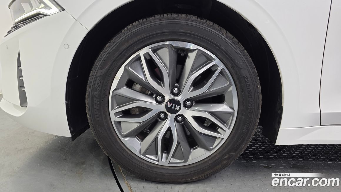 Kia K5 2021