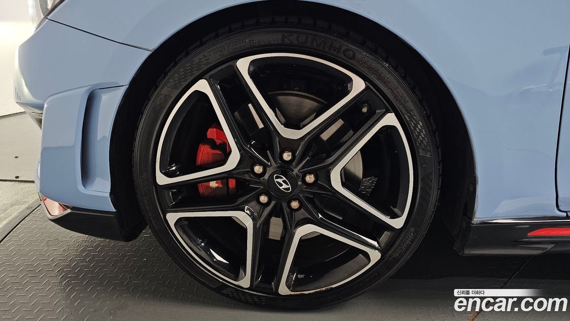 Hyundai Veloster 2022