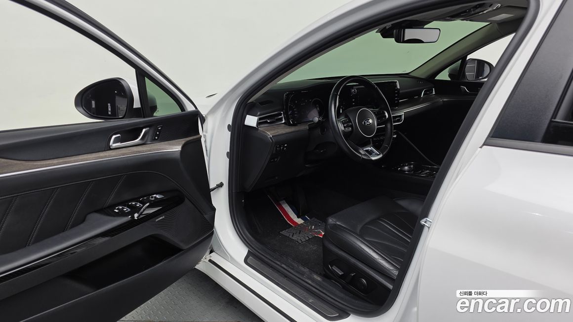 Kia K5 2021