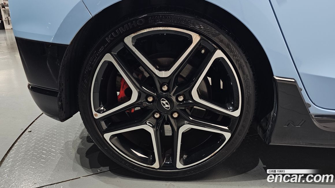 Hyundai Veloster 2022