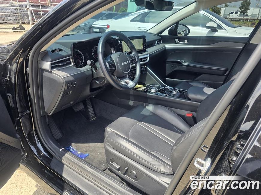 Kia K5 2023