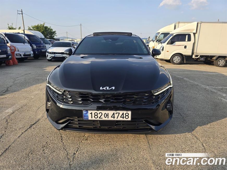 Kia K5 2023