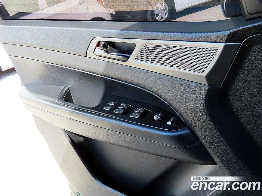 KG_Mobility_Ssangyong Rexton 2023