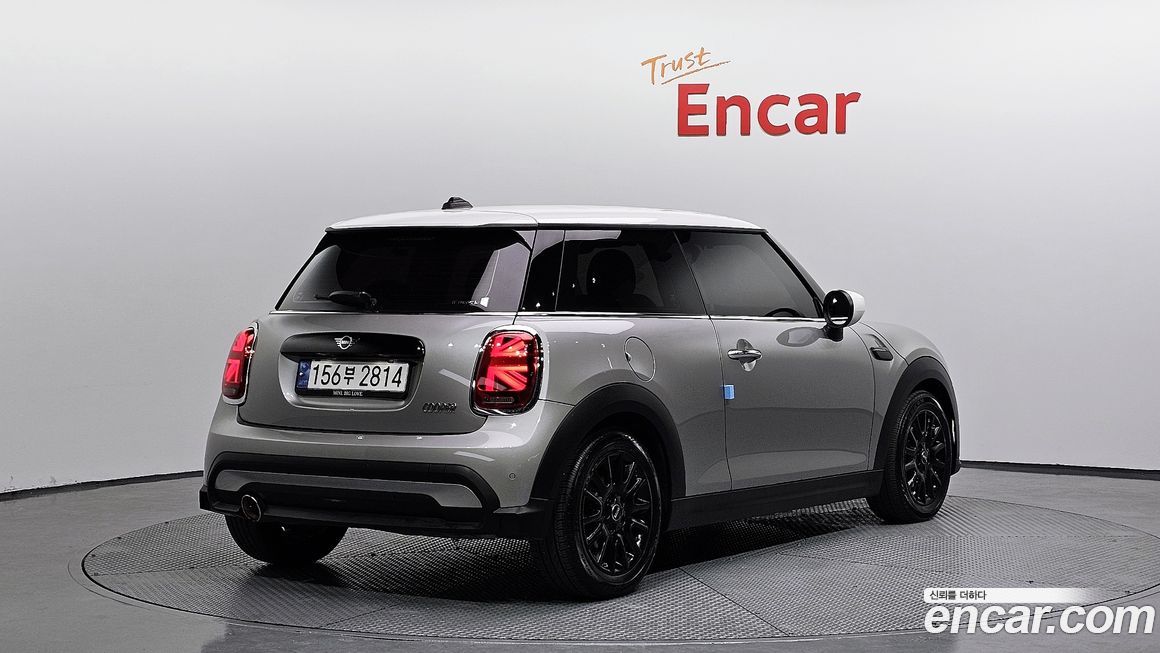 Mini Cooper 2024