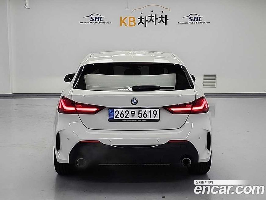 BMW 1-Series 2023