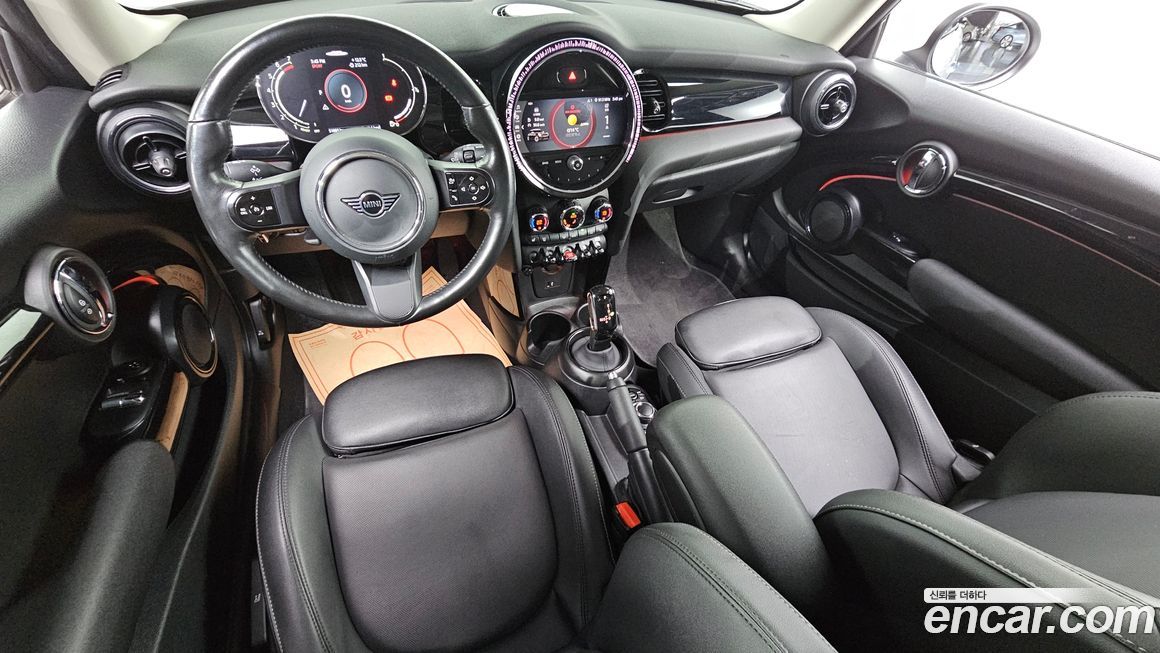Mini Cooper 2024