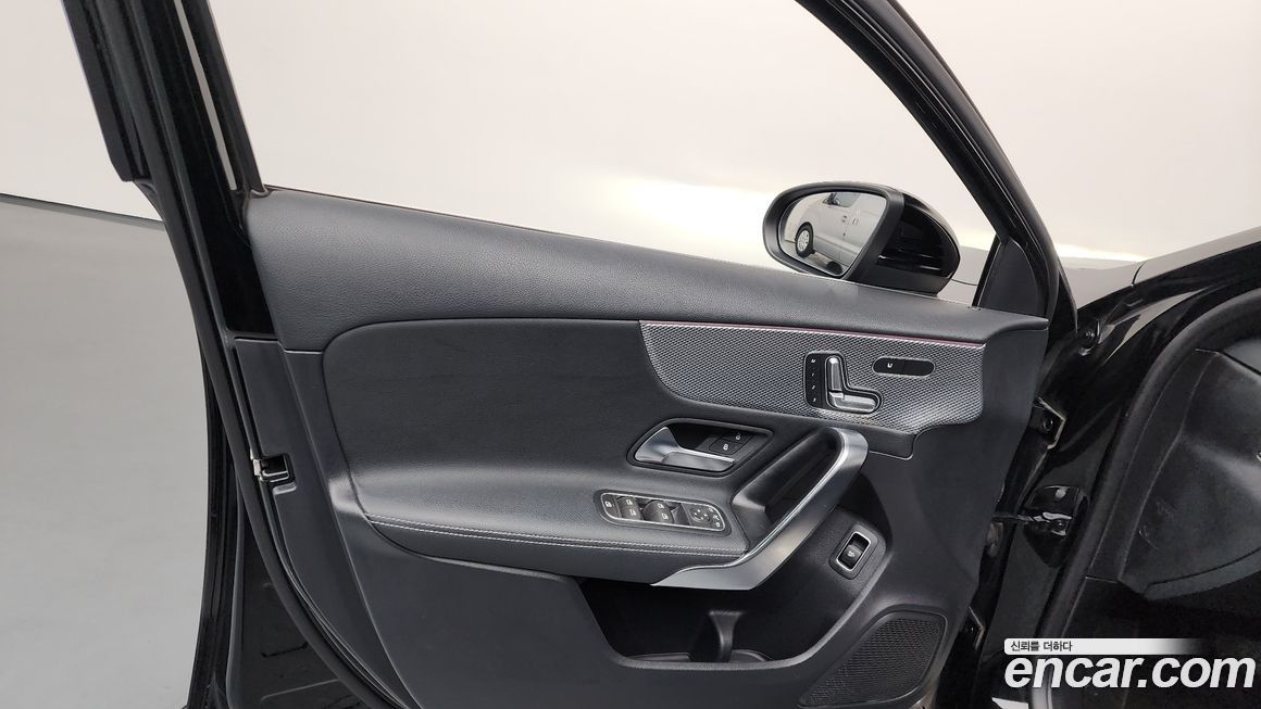 Mercedes-Benz A-Class 2021