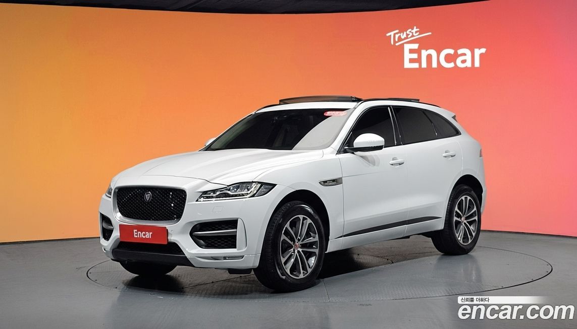 Jaguar F-PACE 2019