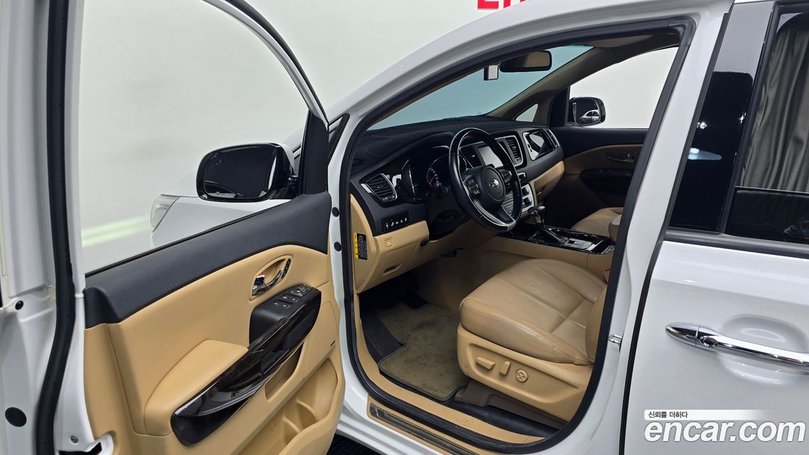 Kia Canival 2019