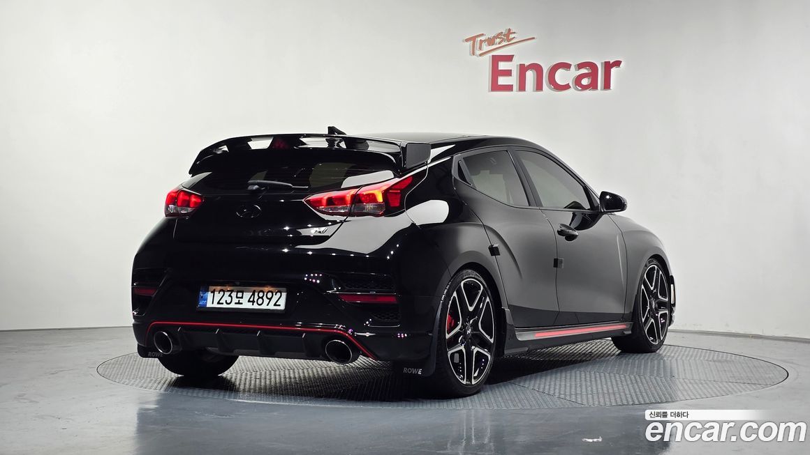 Hyundai Veloster 2022