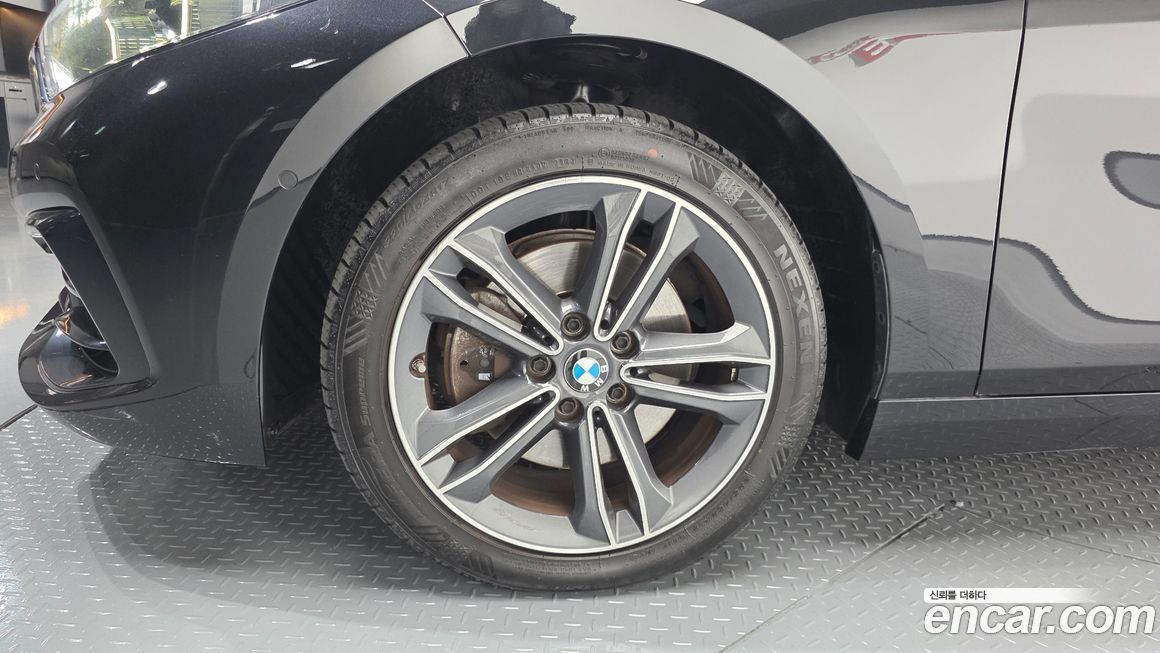 BMW 1-Series 2021