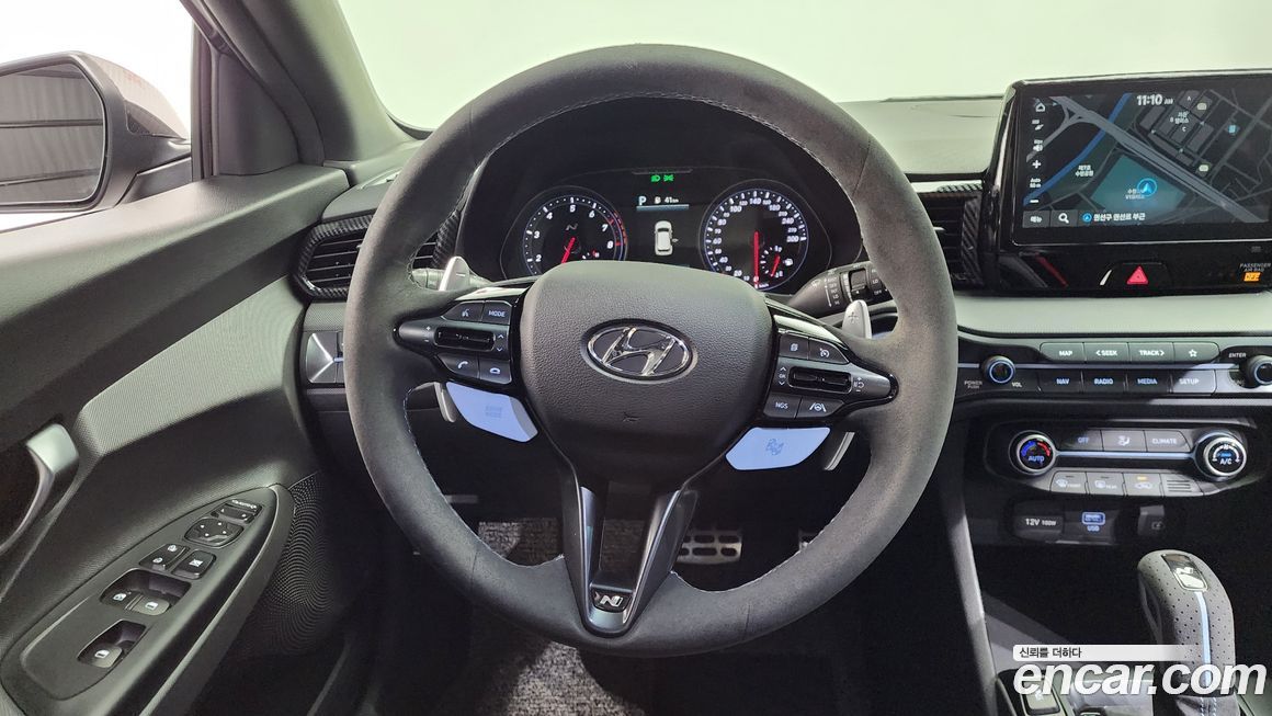 Hyundai Veloster 2022