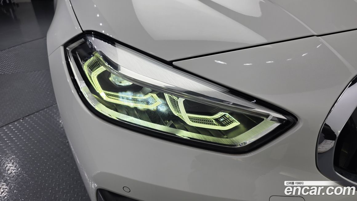 BMW 1-Series 2021