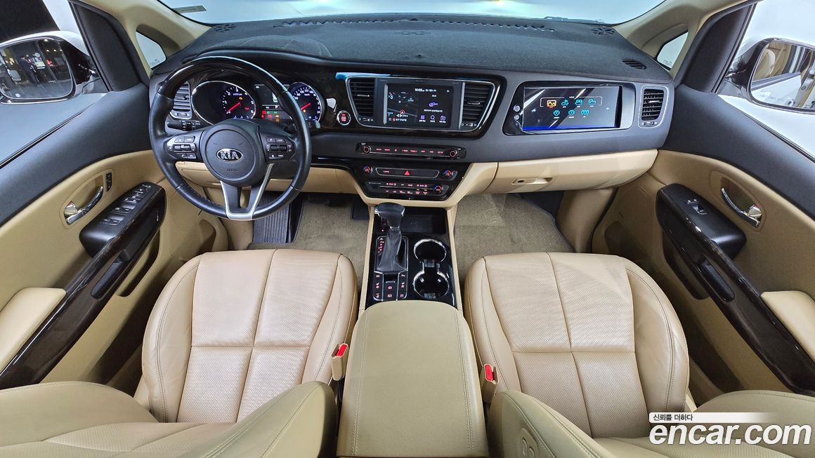 Kia Canival 2019