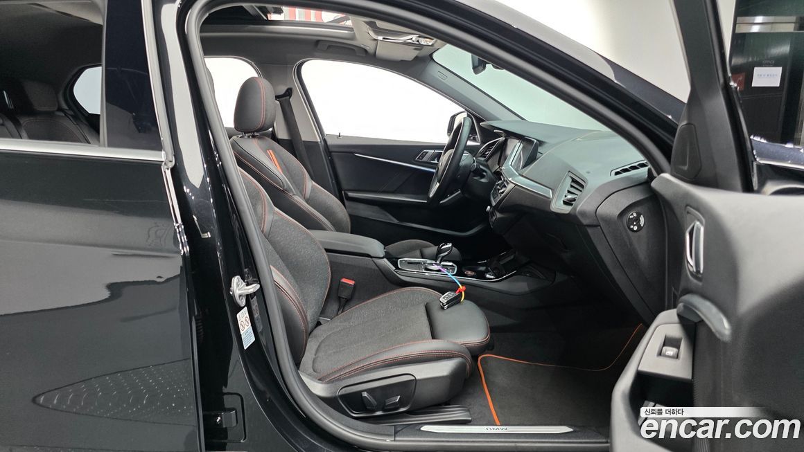 BMW 1-Series 2021