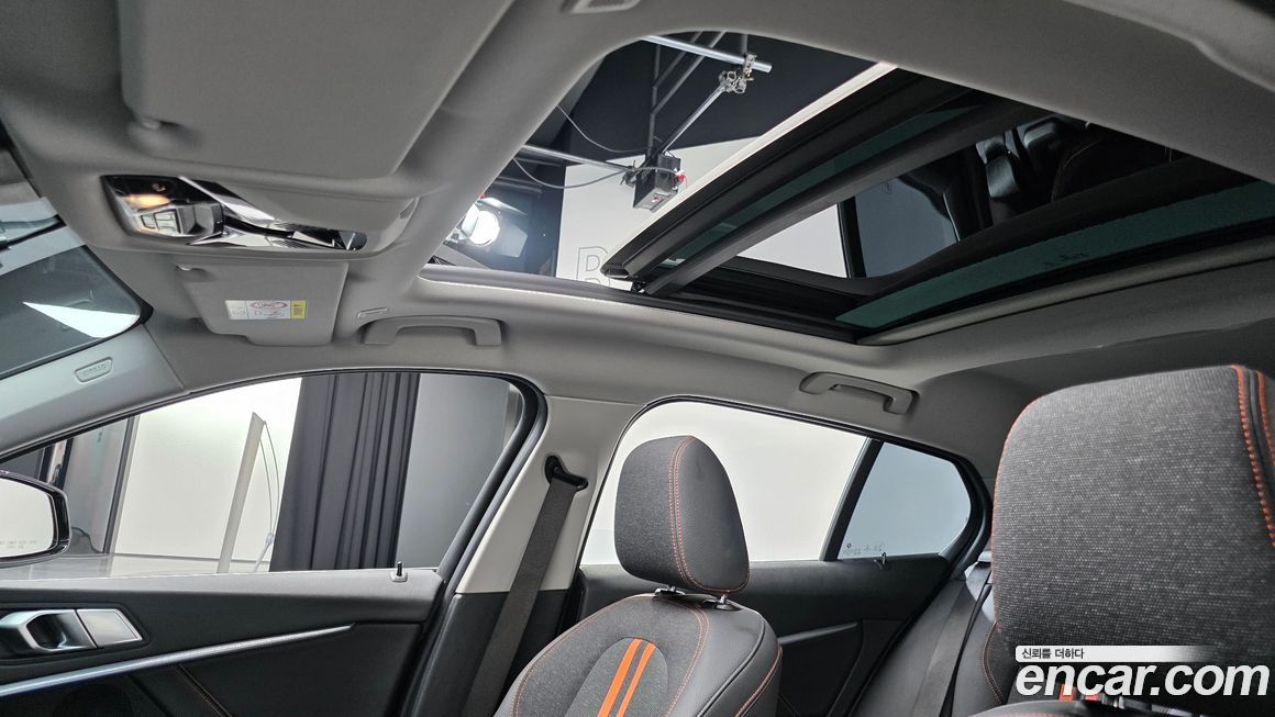 BMW 1-Series 2021