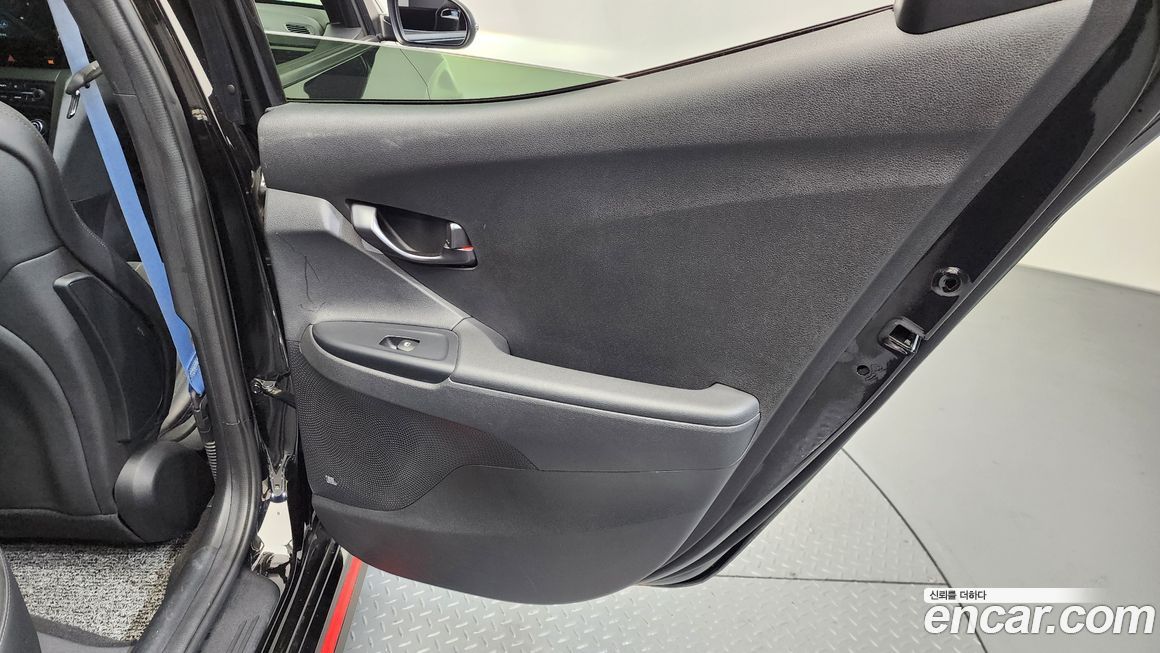 Hyundai Veloster 2022